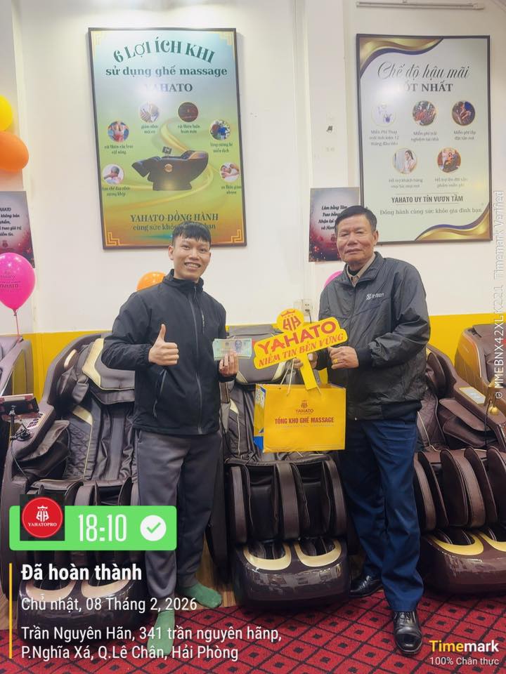 Trải nghiệm ghế massage 15 phút – nhiều khách quyết định mua ngay tại cửa hàng