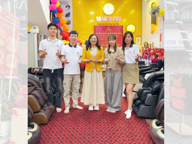   
          Với YAHATO – Không chỉ là bán ghế massage, mà là...